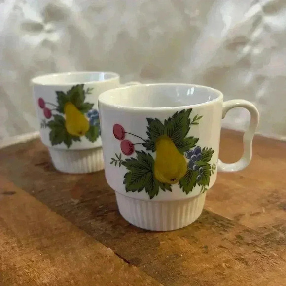 Vintage Floral  and Fruit Mugs - Japan - Set of 2 - Picture 1 of 6